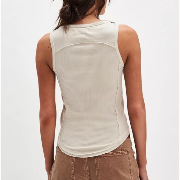 We the free Jamie Tee - Picture 2 of 6